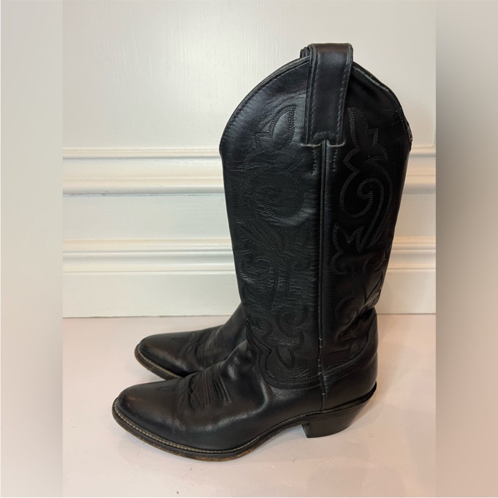 *SOLD* Justin Women’s Size 7.5 B Black Leather Cowboy Western Boots Style 4911